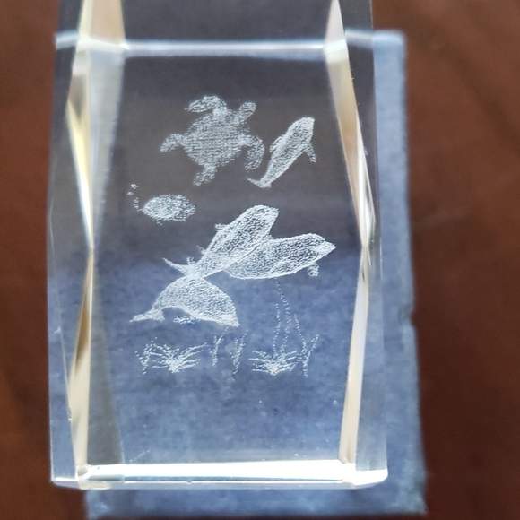 Glass cube etching - Picture 2 of 2